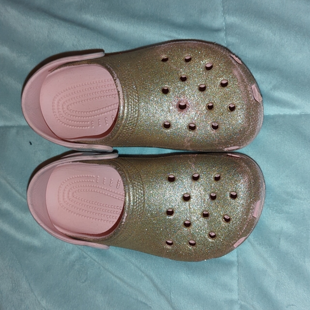 Rose Gold Girls Crocs J2